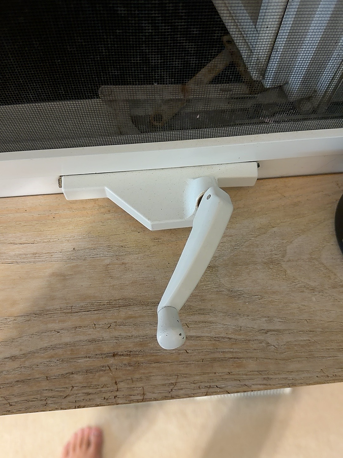 window crank 1